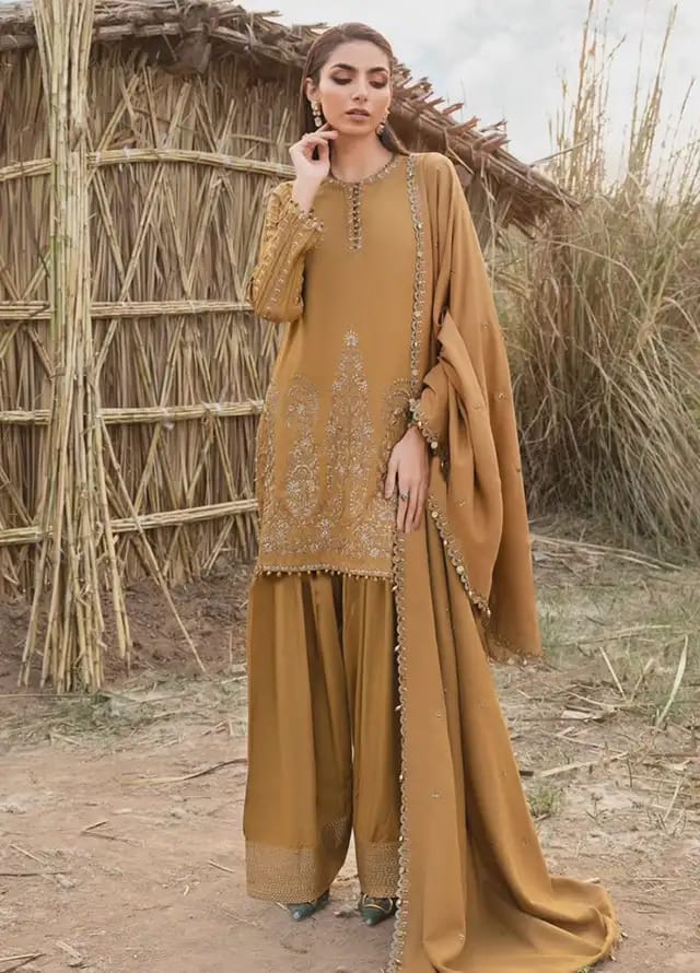 Maria B Linen Embroidered 3pc